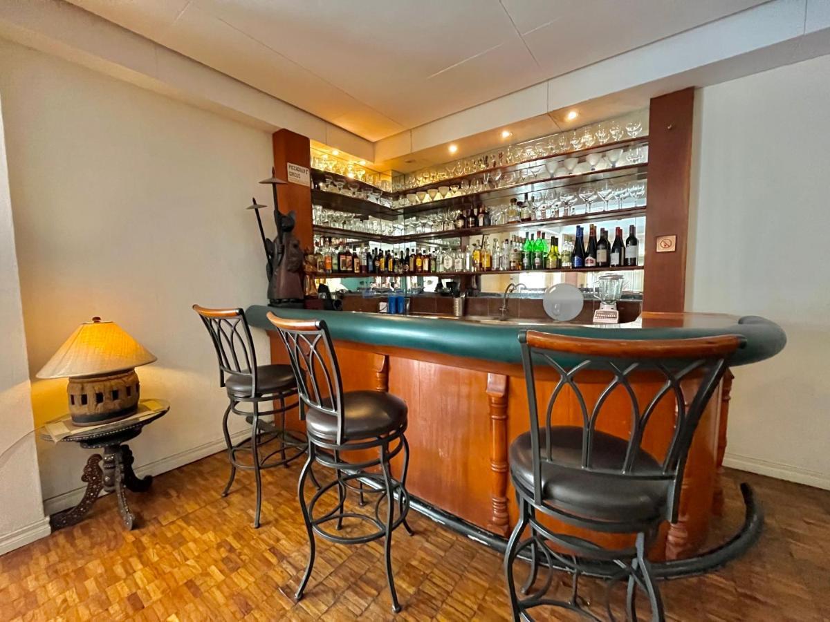 Coco Grande Hotel Dumaguete City Zewnętrze zdjęcie