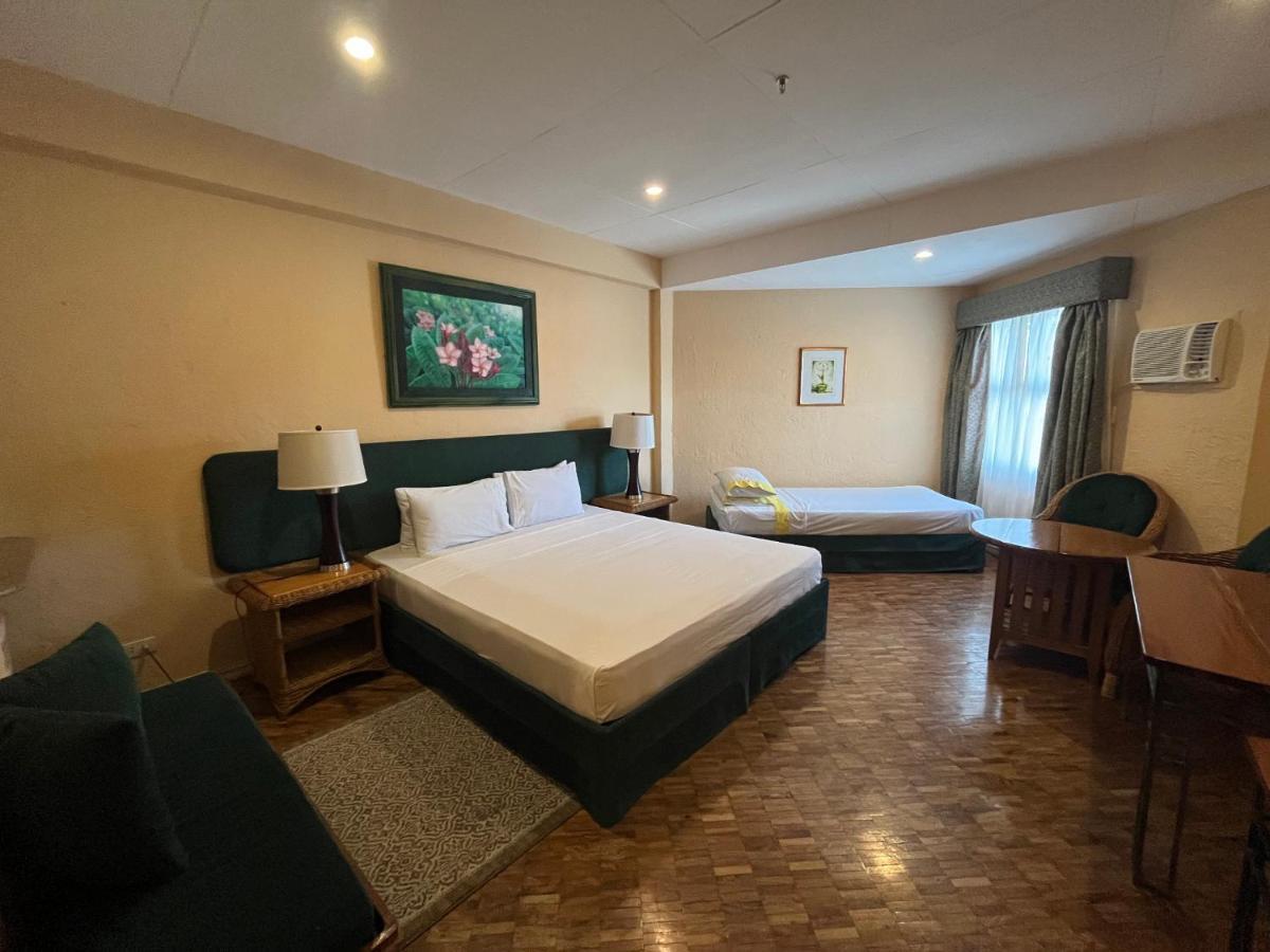Coco Grande Hotel Dumaguete City Zewnętrze zdjęcie