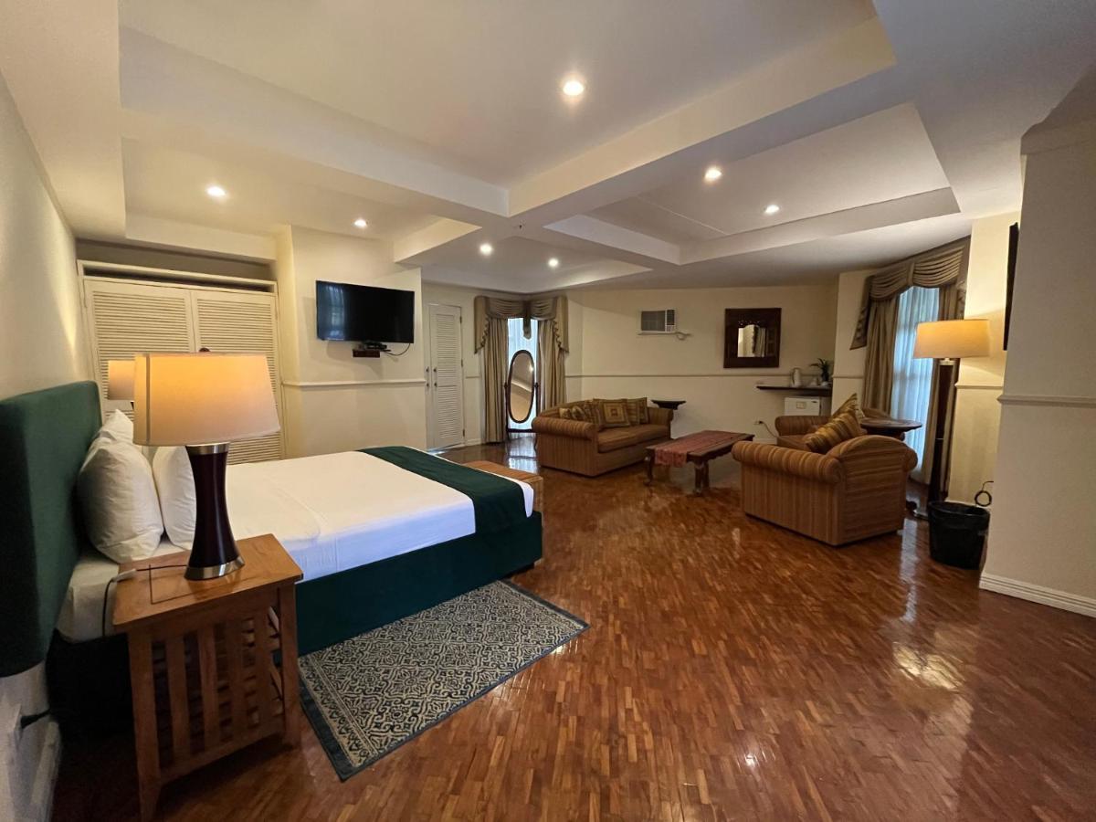 Coco Grande Hotel Dumaguete City Zewnętrze zdjęcie