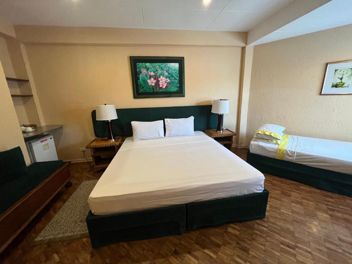 Coco Grande Hotel Dumaguete City Zewnętrze zdjęcie